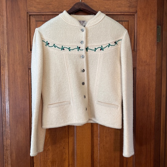 Vintage SKYR 100% Wool Embroidered Cardigan Sweater size 12 - Picture 2 of 9